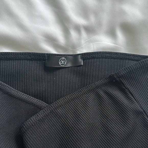 MISSGUIDED Black Cut-out Mini Dress - Picture 4 of 5